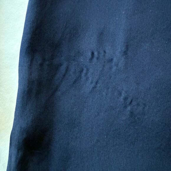 Lafayette 148 100% Silk Collarless Hidden Button Blouse in Royal Navy Size M - Picture 7 of 12